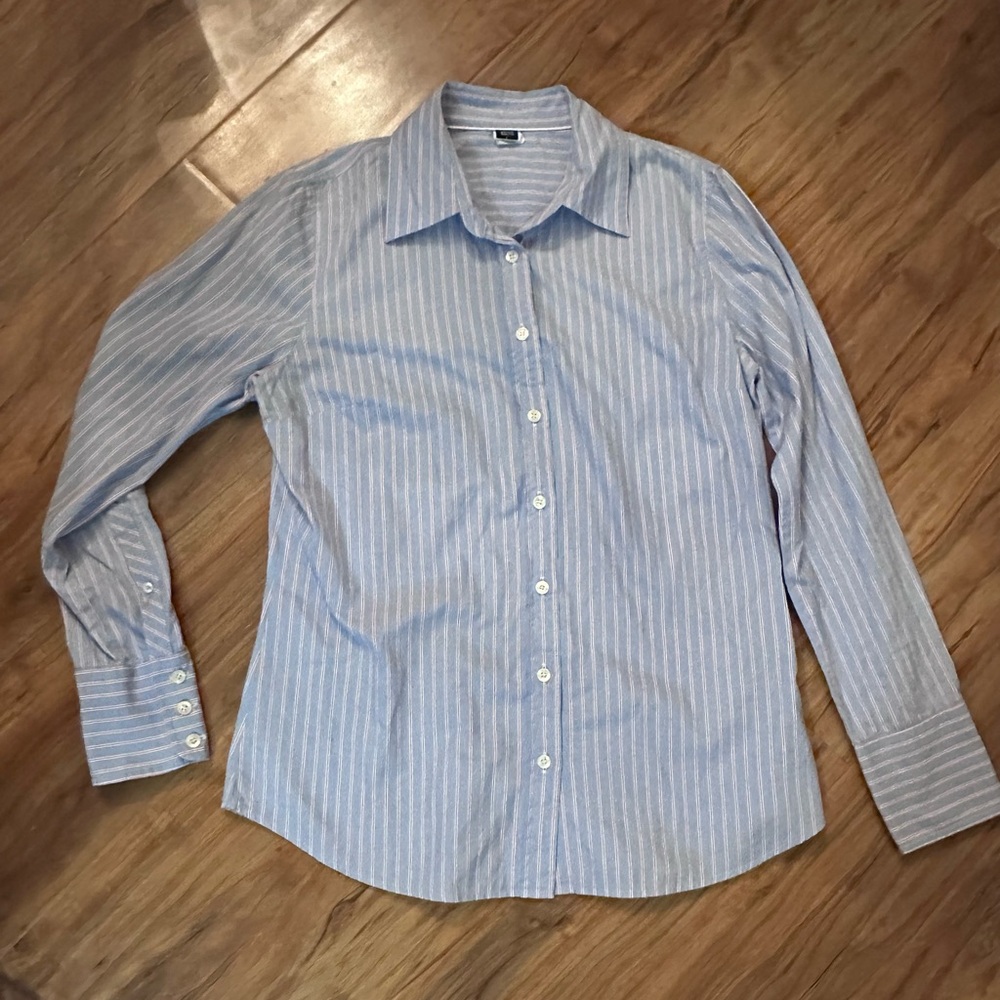 J. Crew Women's Slim Fit Button Up Long Sleeve Collared Shirt